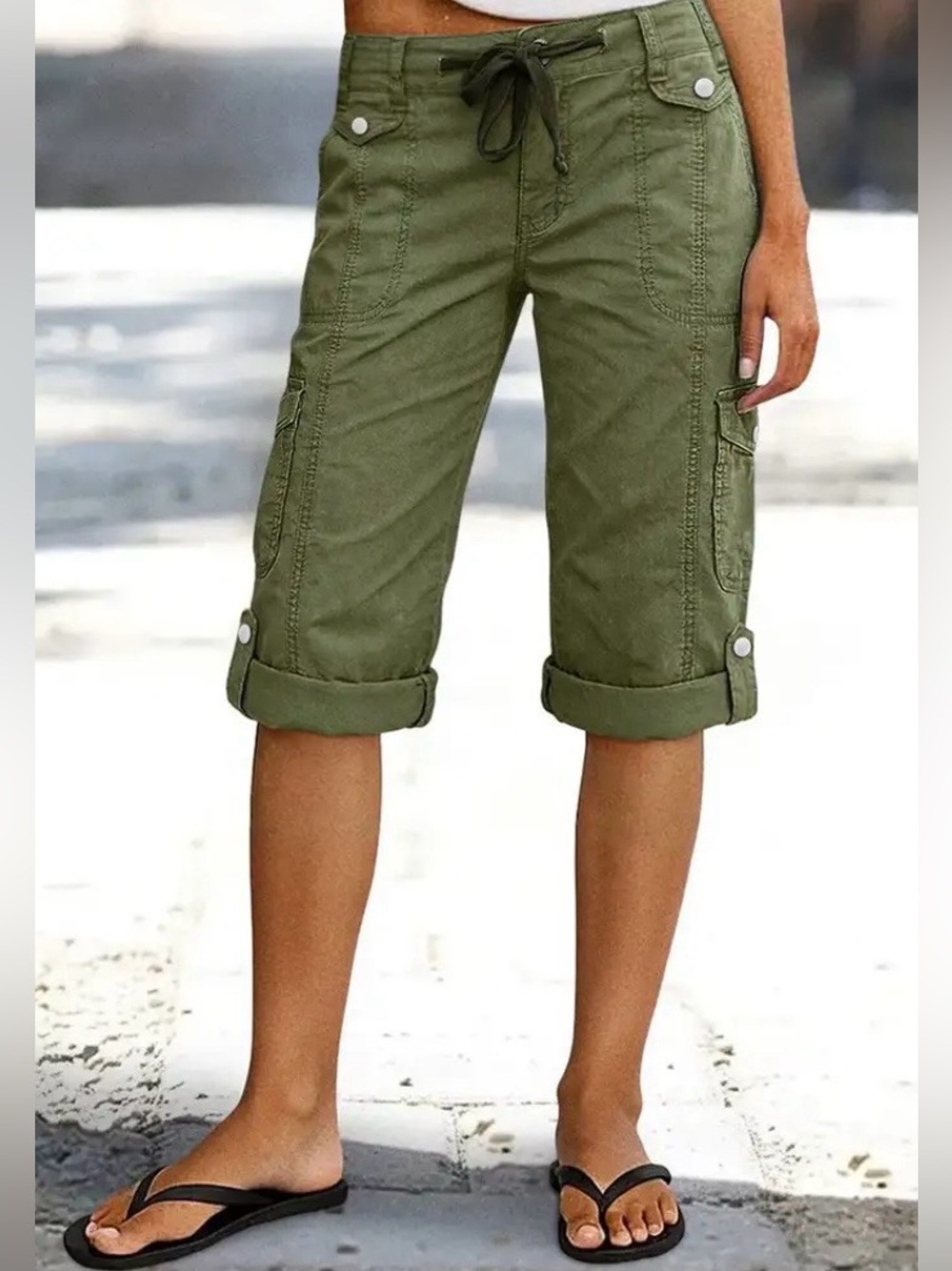 Flamingals Solid Flap Pocket  Roll Hem Drawstring Mid Rise Bermuda Shorts
